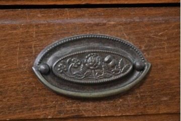 イギリスヴィンテージ　CHARLES JENNER & COMPANY　落ち着いた木味と軽やかさを感じる引き出し式のレコードケース　(R-087779)