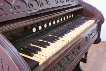 アメリカアンティーク　激レア・希少!!　Estey Organ Company(エスティ オルガン社)　リードオルガン　定価約350万円　(R-087780)