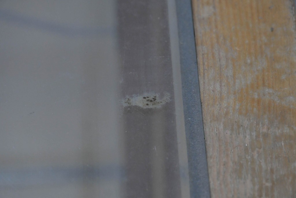 和製ヴィンテージ　楢(ナラ)材　素朴な風合いが魅力のガラスショーケース　(R-087781)