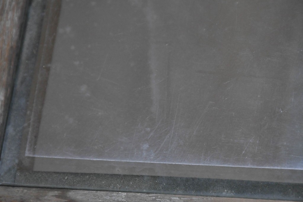 和製ヴィンテージ　楢(ナラ)材　素朴な風合いが魅力のガラスショーケース　(R-087781)