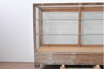 和製ヴィンテージ　楢(ナラ)材　素朴な風合いが魅力のガラスショーケース　(R-087781)