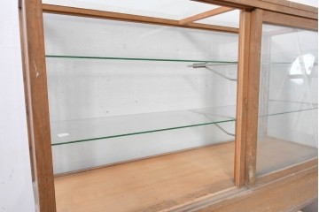 和製ヴィンテージ　楢(ナラ)材　素朴な風合いが魅力のガラスショーケース　(R-087781)