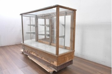 和製ヴィンテージ　伊藤製作所　曲げガラス　レトロな木製フレームの引き出し付きL型ガラスショーケース　(R-087782)