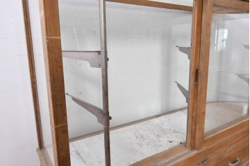 和製ヴィンテージ　伊藤製作所　曲げガラス　レトロな木製フレームの引き出し付きL型ガラスショーケース　(R-087782)