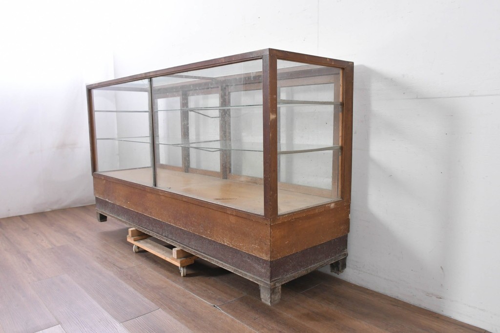 和製ヴィンテージ　楢(ナラ)材　味わい深い木肌が魅力のガラスショーケース　(R-087783)