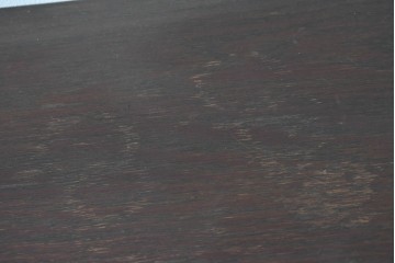 イギリスアンティーク　Jaycee Furniture(ジェイシーファニチャー)　オーク材　ガラス扉に幾何学的な意匠が施されたキャビネット　(R-087786)