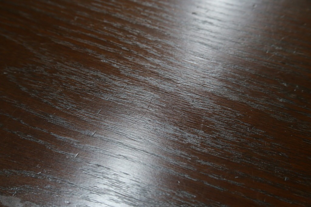 イギリスアンティーク　Jaycee Furniture(ジェイシーファニチャー)　オーク材　ガラス扉に幾何学的な意匠が施されたキャビネット　(R-087786)