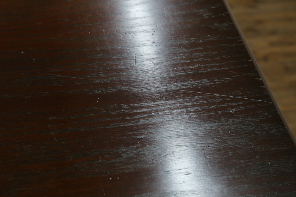 イギリスアンティーク　Jaycee Furniture(ジェイシーファニチャー)　オーク材　ガラス扉に幾何学的な意匠が施されたキャビネット　(R-087786)