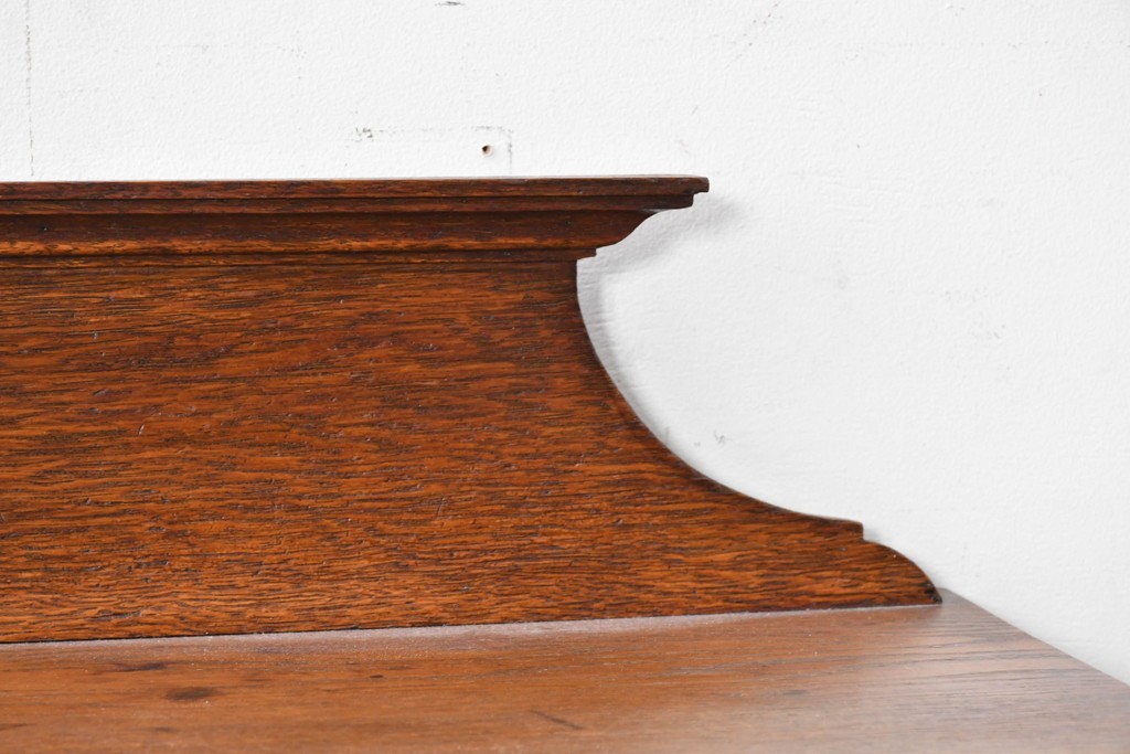 イギリスアンティーク　希少デザイン!!　オーク材　小振りサイズがうれしいステンドグラス入りキャビネット　(R-087789)