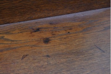 イギリスアンティーク　希少デザイン!!　オーク材　小振りサイズがうれしいステンドグラス入りキャビネット　(R-087789)