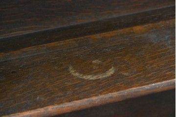 イギリスアンティーク　希少デザイン!!　オーク材　アーチトップ・ボウフロントデザインが魅力のオープンシェルフ　(R-087790)