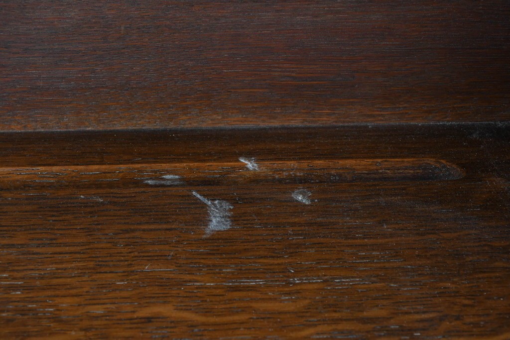 イギリスアンティーク　希少デザイン!!　オーク材　アーチトップ・ボウフロントデザインが魅力のオープンシェルフ　(R-087790)