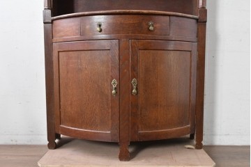 イギリスアンティーク　希少デザイン!!　オーク材　アーチトップ・ボウフロントデザインが魅力のオープンシェルフ　(R-087790)