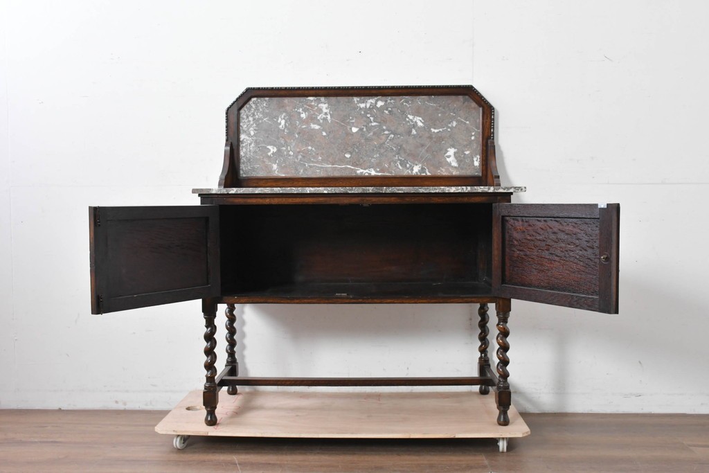 イギリスアンティーク　オーク材　バーリーシュガーツイストレッグが印象的なタオルハンガー付きのウォッシュスタンド　(R-087794)