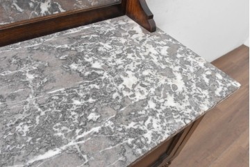 イギリスアンティーク　オーク材　バーリーシュガーツイストレッグが印象的なタオルハンガー付きのウォッシュスタンド　(R-087794)