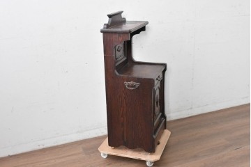 イギリスアンティーク　オーク材　クラシカルな彫刻入りのコールボックス　(R-087795)