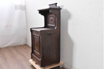 イギリスアンティーク　オーク材　クラシカルな彫刻入りのコールボックス　(R-087795)