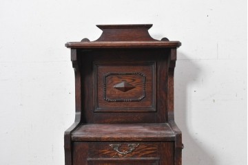 イギリスアンティーク　オーク材　クラシカルな彫刻入りのコールボックス　(R-087795)