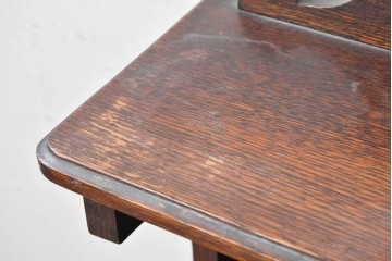 イギリスアンティーク　オーク材　クラシカルな彫刻入りのコールボックス　(R-087795)