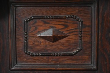 イギリスアンティーク　オーク材　クラシカルな彫刻入りのコールボックス　(R-087795)