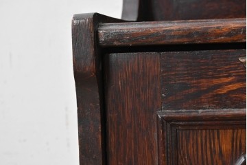 イギリスアンティーク　オーク材　クラシカルな彫刻入りのコールボックス　(R-087795)