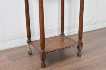 イギリスアンティーク　コンパクトで使い勝手の良い引き出し付きバタフライサイドテーブル　(R-087797)