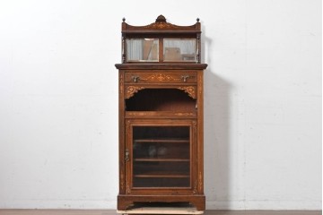 イギリスアンティーク　ローズウッド材　コンパクトなサイズ感がうれしい象嵌入りのミュージックキャビネット　(R-087798)