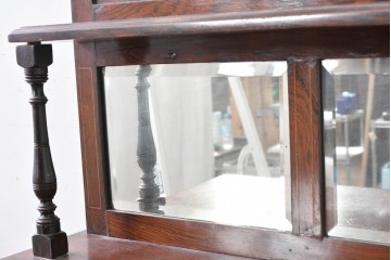 イギリスアンティーク　ローズウッド材　コンパクトなサイズ感がうれしい象嵌入りのミュージックキャビネット　(R-087798)