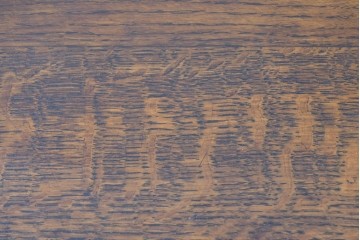 イギリスアンティーク　オーク材　存在感のあるツイストレッグが魅力の小振りなチェスト　(R-087799)