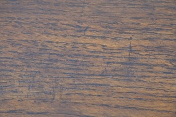 イギリスアンティーク　オーク材　存在感のあるツイストレッグが魅力の小振りなチェスト　(R-087799)