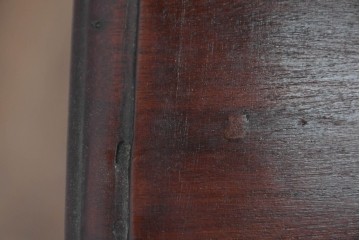 イギリスアンティーク　マホガニー材　曲線フォルムが美しい上品なサイドキャビネット　(R-087800)