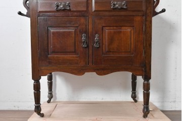 イギリスアンティーク　大理石天板　ウォールナット材　小振りサイズ　タイル装飾と透かし彫りが美しいウォッシュスタンド　(R-087802)