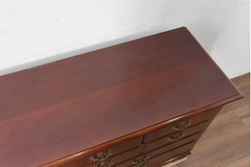 中古　美品　アメリカ　トーマスビル(Thomasville)　インプレッション(IMPRESSIONS)　クラシカルな意匠と収納力を兼ね備えたチェスト　(R-087803)
