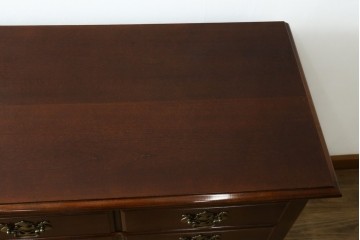 中古　美品　アメリカ　トーマスビル(Thomasville)　インプレッション(IMPRESSIONS)　クラシカルな意匠と収納力を兼ね備えたチェスト　(R-087803)