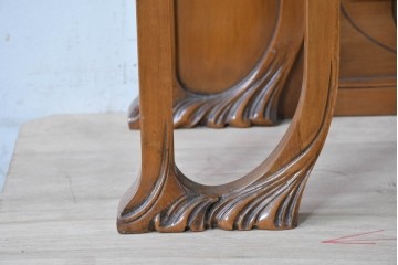 中古　美品　イタリア高級家具　メデア(Medea)　アールヌーヴォー様式　曲線美と彫刻装飾が際立つキャビネット　(R-087804)