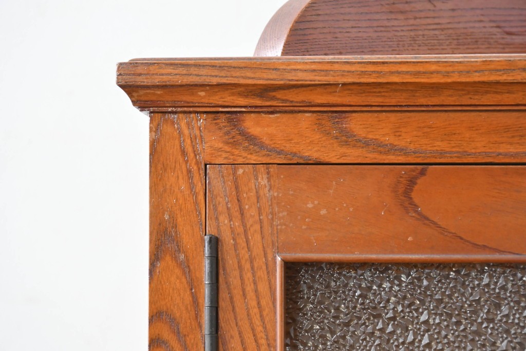 和製アンティーク　上手物!　高級品　欅(ケヤキ)材　上質な杢目が目を引く古い洋館のコーナーキャビネット　(R-087806)