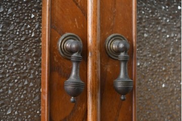 和製アンティーク　上手物!　高級品　欅(ケヤキ)材　上質な杢目が目を引く古い洋館のコーナーキャビネット　(R-087806)