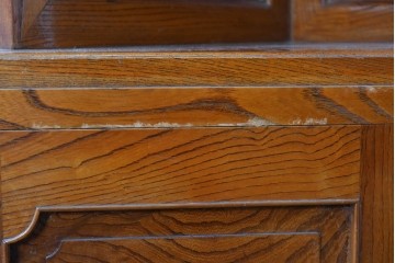 和製アンティーク　上手物!　高級品　欅(ケヤキ)材　上質な杢目が目を引く古い洋館のコーナーキャビネット　(R-087806)