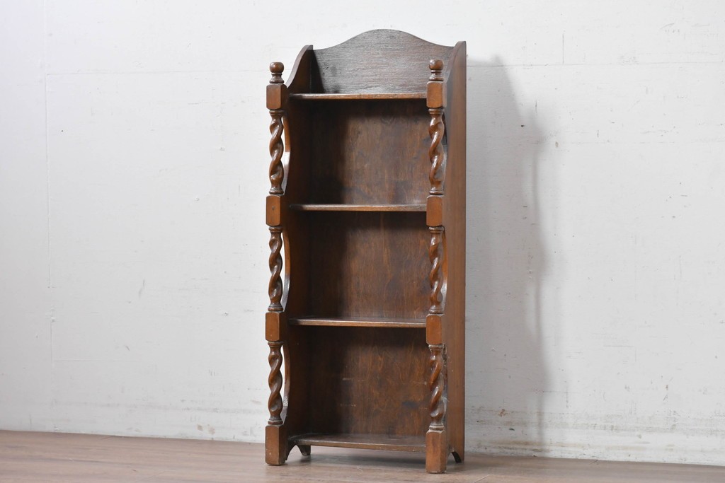 イギリスアンティーク　希少デザイン!　ツイスト支柱が印象的なブックシェルフ　(R-087809)
