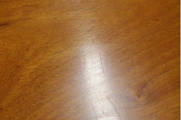 和製ヴィンテージ　花梨(カリン)材　優美な彫刻と猫脚が素敵なクラシカルデザインのサイドボード　(R-087812)