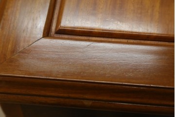 和製ヴィンテージ　花梨(カリン)材　優美な彫刻と猫脚が素敵なクラシカルデザインのサイドボード　(R-087812)