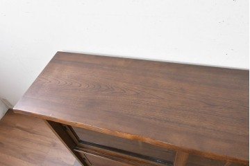 中古　美品　カリモク家具(karimoku)　美しい木目が映える 和モダンデザインのサイドボード　(R-087813)