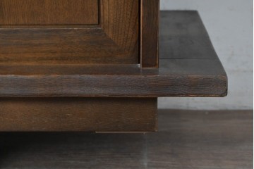 中古　美品　カリモク家具(karimoku)　美しい木目が映える 和モダンデザインのサイドボード　(R-087813)