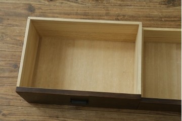 中古　美品　カリモク家具(karimoku)　美しい木目が映える ! 和モダンデザインのサイドボード　(R-087813)