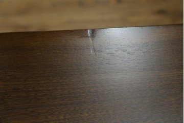 中古　美品　カリモク家具(karimoku)　美しい木目が映える ! 和モダンデザインのサイドボード　(R-087813)