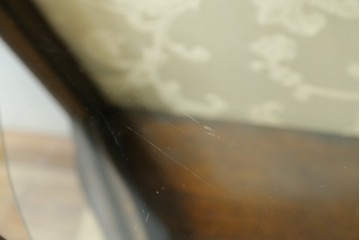 イギリスアンティーク　ウォールナット材　猫脚が優美なガラスキャビネット　(R-087816)