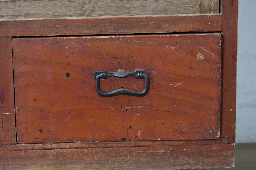 和製アンティーク　大正期から昭和初期　素朴な存在感が魅力の戸棚　(R-087818)