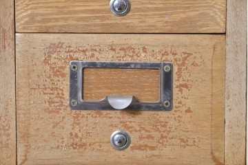 和製ヴィンテージ　昭和レトロ　KIHARA　ナラ材製　小物収納に最適な図書館のカードケース　(R-087819)