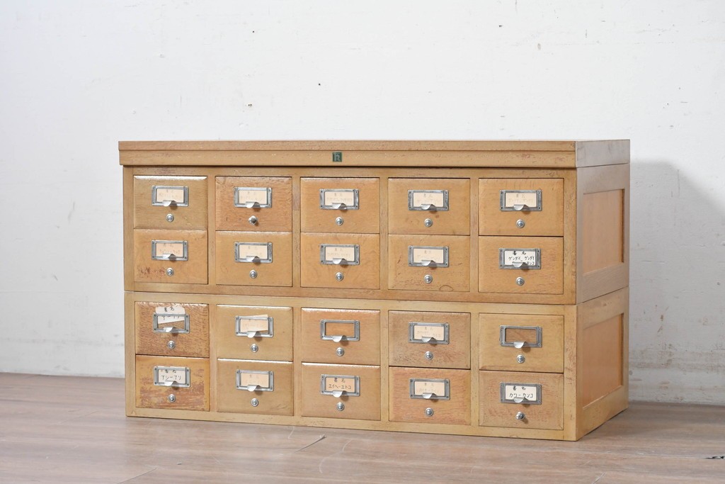 和製ヴィンテージ　昭和レトロ　KIHARA　ナラ材製　卓上収納におすすめの図書館のカードケース　(R-087820)