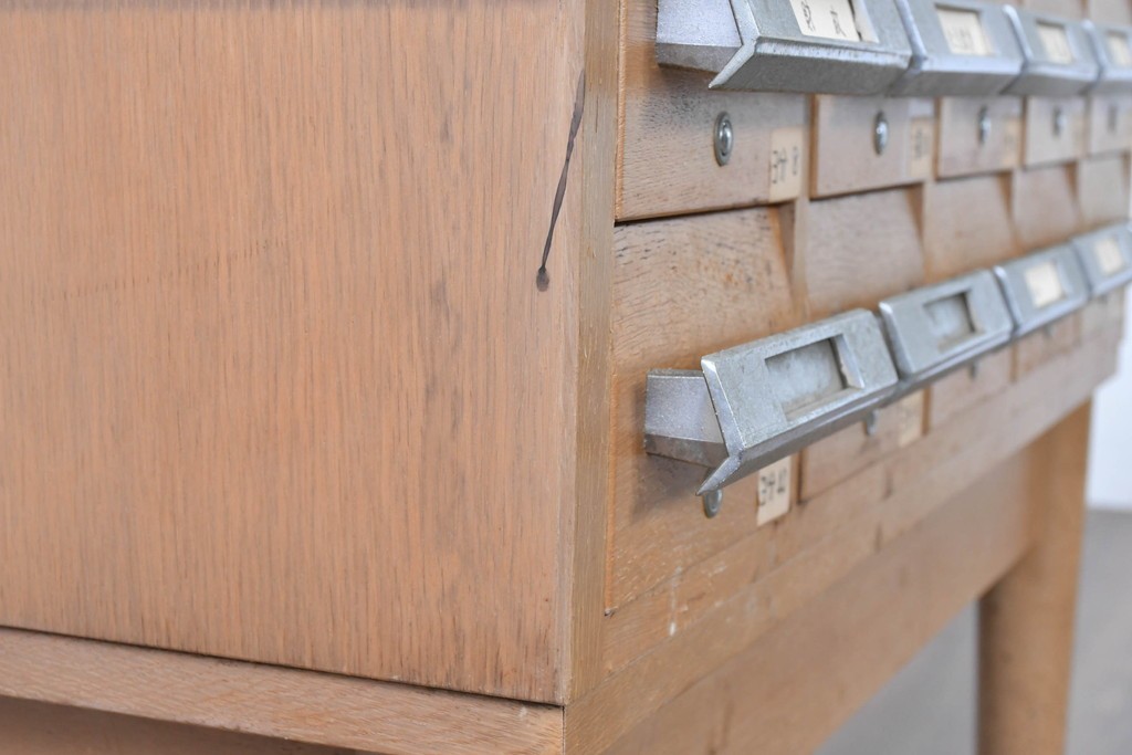 和製ヴィンテージ　昭和レトロ　KIHARA　ナラ材製　小物収納に最適な図書館のスタッキングカードケース　(R-087821)